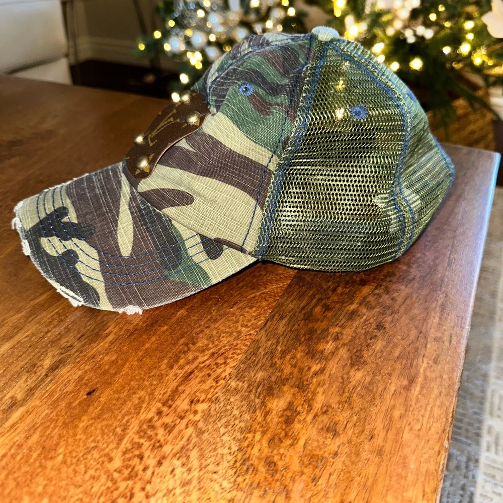 Upcycled Camo Trucker Hat with LV Leather Patch - Picture 3 of 4